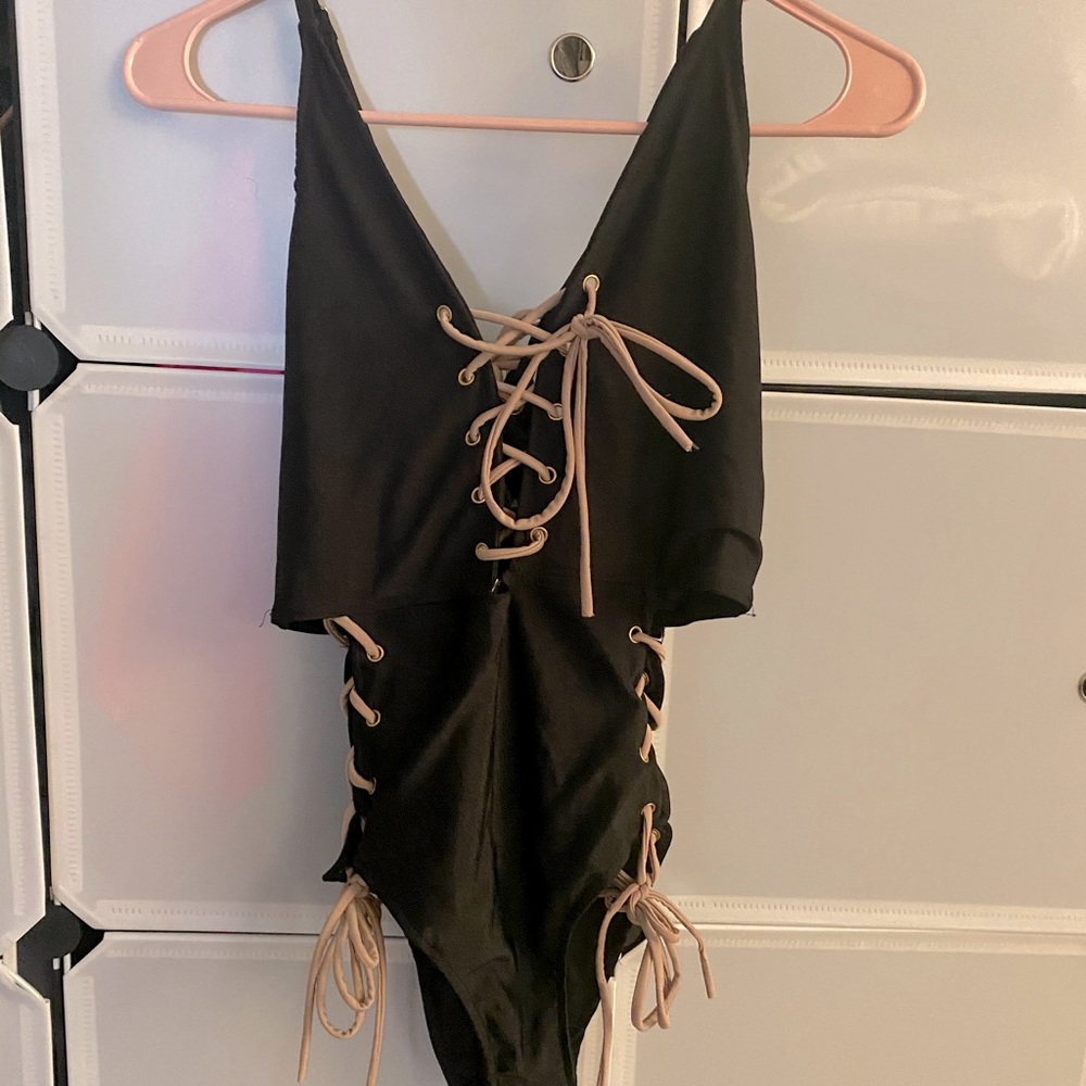 Bathing suit